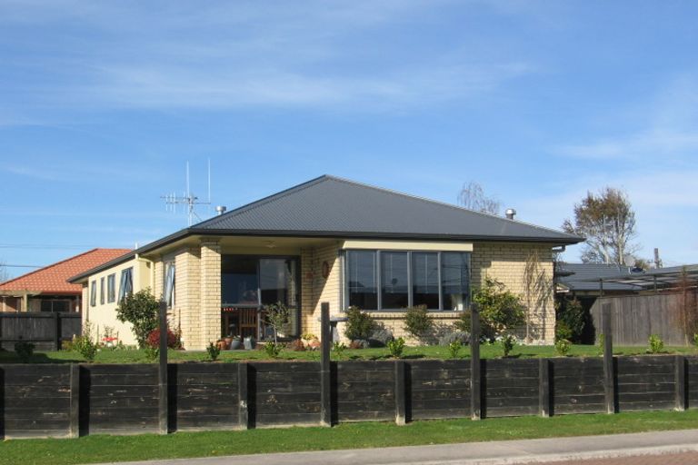 Photo of property in 11 Cumbria Way, Hamilton East, Hamilton, 3216