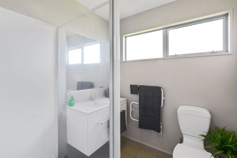 Photo of property in 14 Millesimes Way, Yaldhurst, Christchurch, 8042