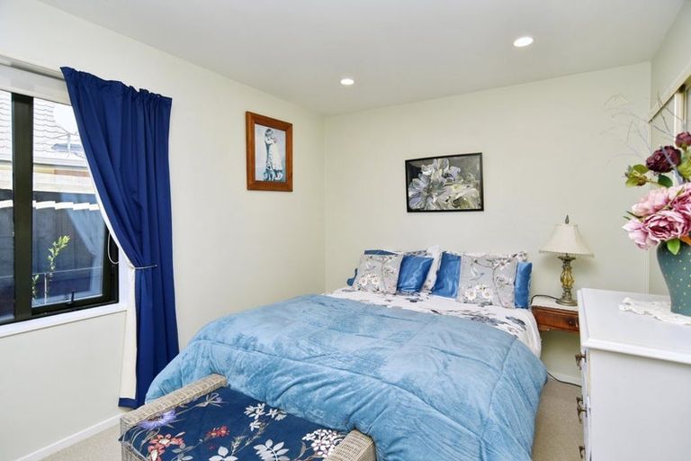 Photo of property in 17f Matawai Close, Rangiora, 7400