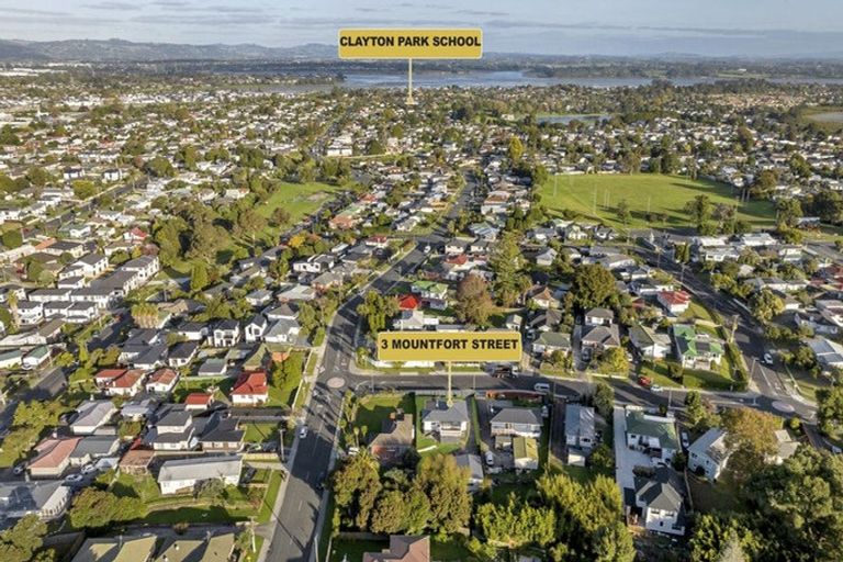Photo of property in 3 Mountfort Street, Manurewa, Auckland, 2102