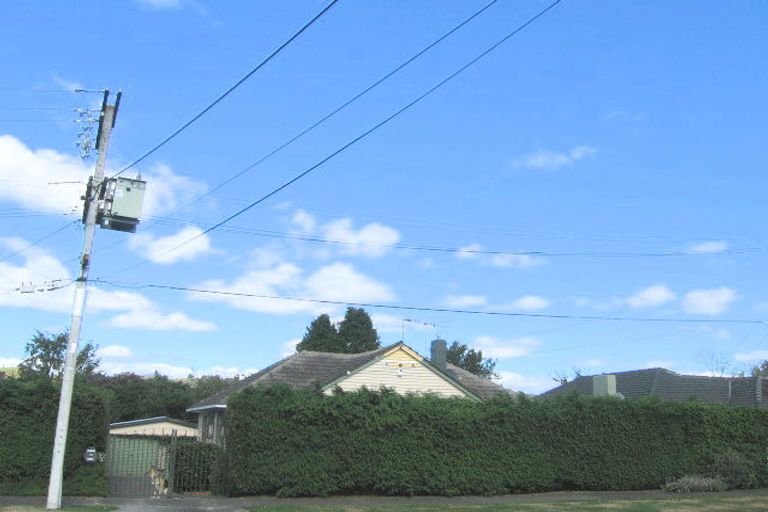 Photo of property in 18 Oak Street, Ebdentown, Upper Hutt, 5018