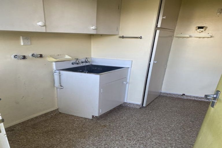 Photo of property in 3/508 Saint Aubyn, Hastings, 4122