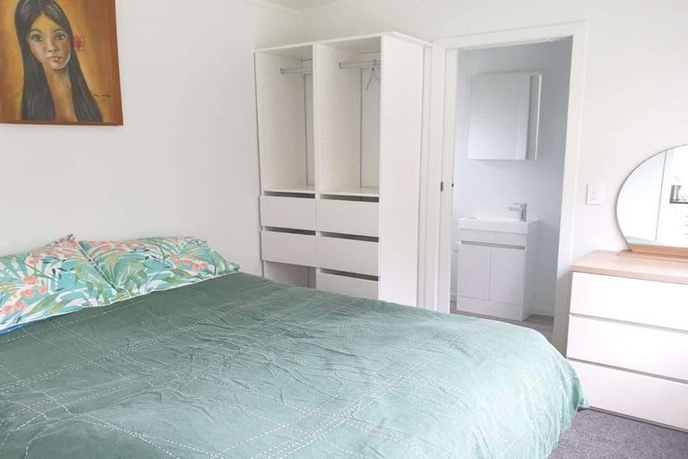 Photo of property in 152 Rimmer Road, Helensville, 0875