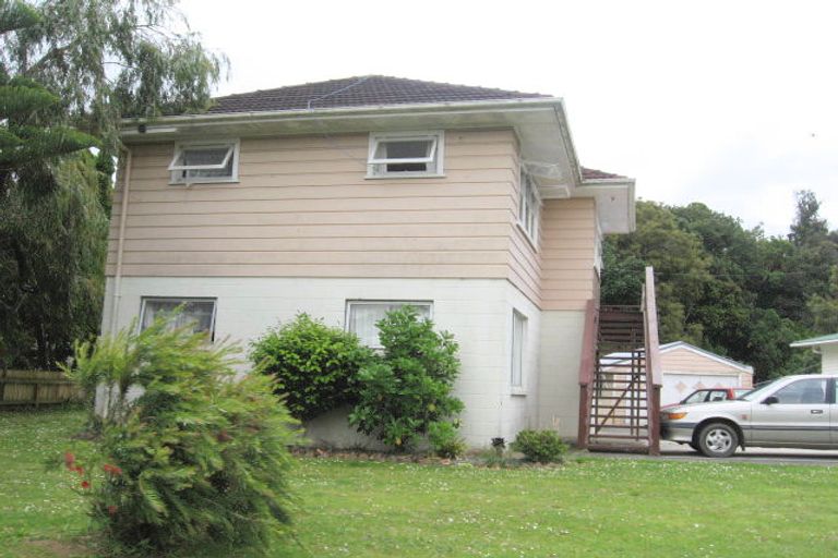 Photo of property in 27 Rosehill Drive, Rosehill, Papakura, 2113