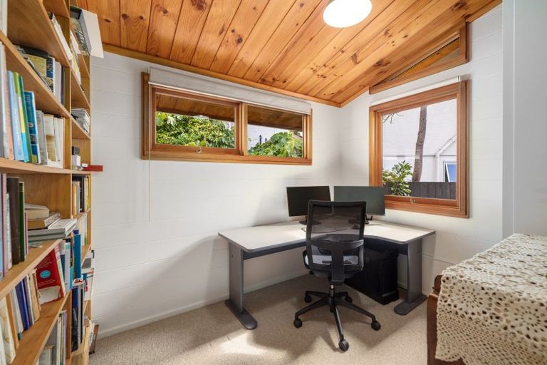 Photo of property in 2 Wakatu Avenue, Moncks Bay, Christchurch, 8081