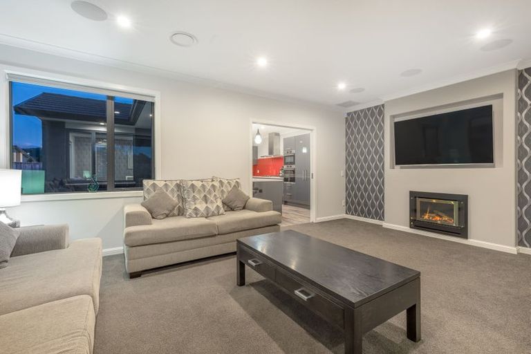 Photo of property in 9 Christow Court, Paraparaumu, 5032