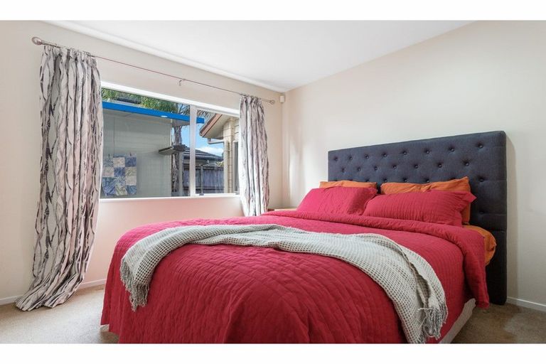 Photo of property in 13 Wawatai Drive, Karaka, Papakura, 2113