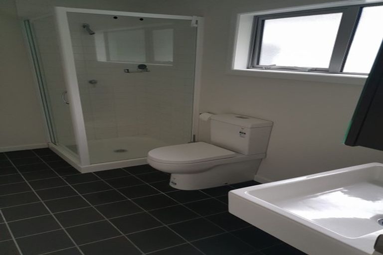 Photo of property in 8/27 The Rigi, Northland, Wellington, 6012