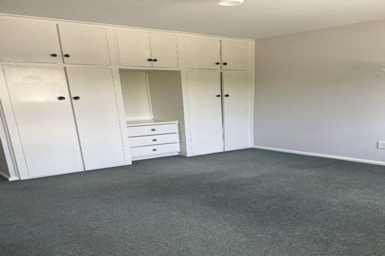 Photo of property in 16 Joyce Crescent, Ilam, Christchurch, 8041