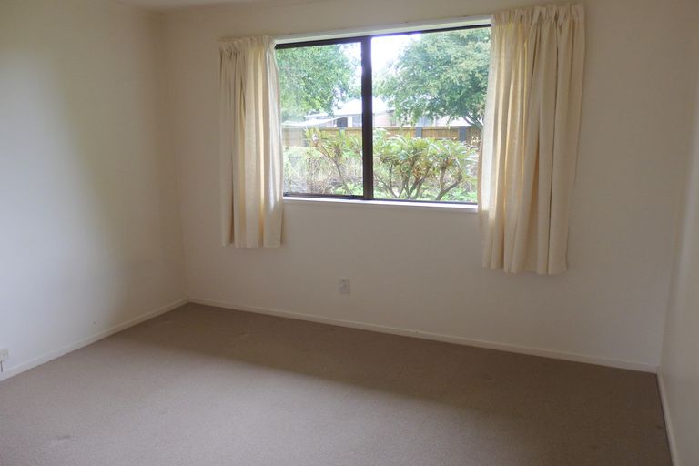 Photo of property in 60a Moore Street, Leamington, Cambridge, 3432