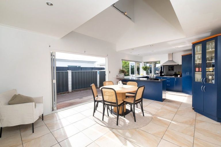 Photo of property in 9a Avenue Road, Greenmeadows, Napier, 4112