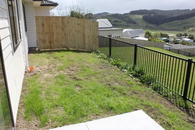 Photo of property in 11 Lewann Lane, Helensville, 0800