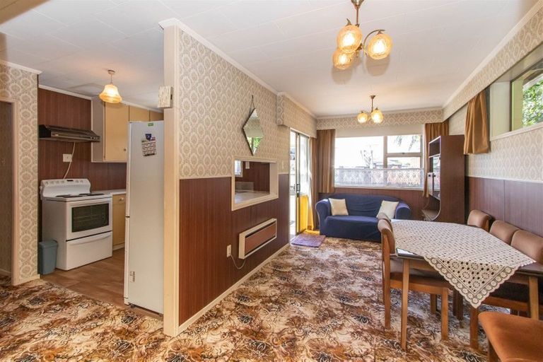 Photo of property in 6 Rewa Street, Inglewood, 4330