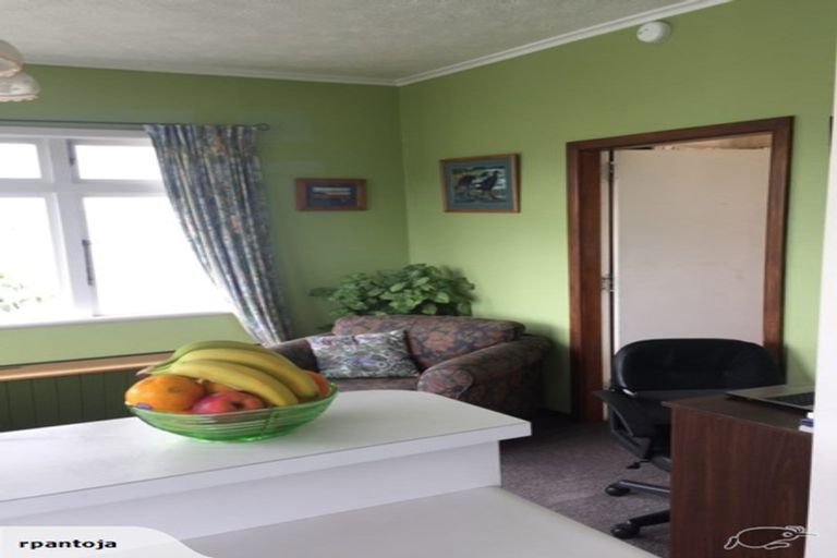 Photo of property in 4 Coleman Terrace, Hospital Hill, Napier, 4110