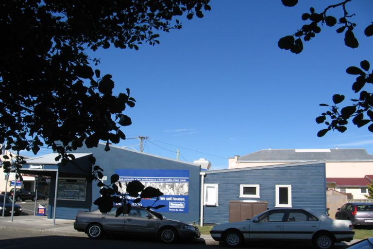 Photo of property in 16 Tahi Street, Miramar, Wellington, 6022