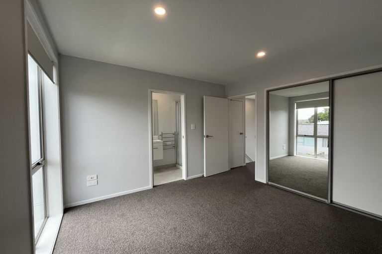 Photo of property in 12d Greenock Road, Ranui, Auckland, 0612