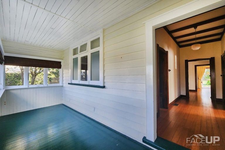 Photo of property in 56 Ngataringa Road, Devonport, Auckland, 0624