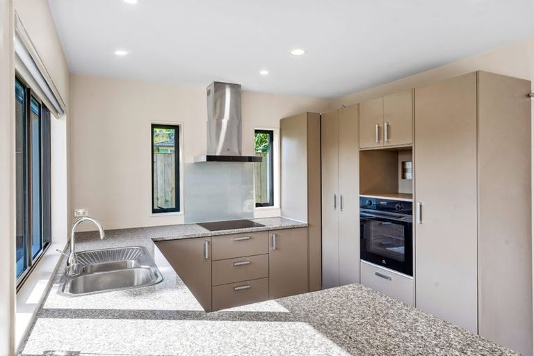 Photo of property in 65 Wallace Road, Mangere Bridge, Auckland, 2022