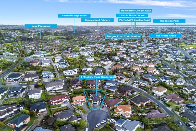Photo of property in 10 Finsbury Place, Henderson, Auckland, 0612