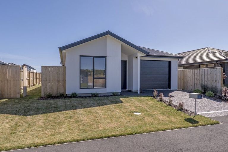 Photo of property in 31 Finn Avenue, Rolleston, 7615