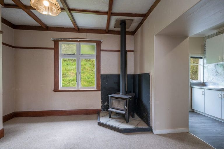 Photo of property in 72 Emano Street, Toi Toi, Nelson, 7010