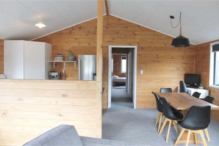 Photo of property in Hurndall Street East, Maungaturoto, 0520