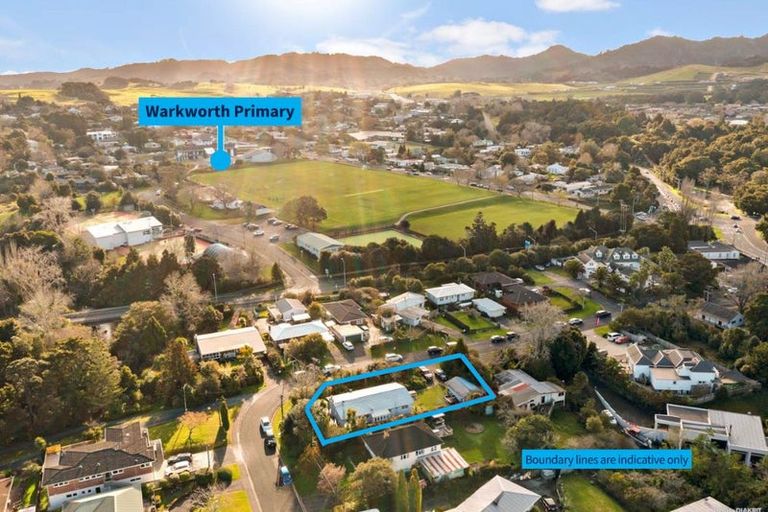 Photo of property in 17 Falls Street, Warkworth, 0910