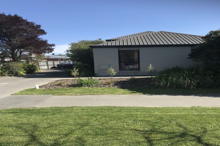 Photo of property in 1/23 Newnham Terrace, Upper Riccarton, Christchurch, 8041