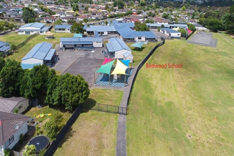 Photo of property in 82 Glen Road, Ranui, Auckland, 0612