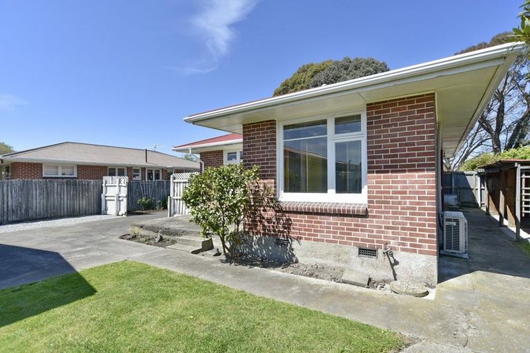 Photo of property in 30 Kendal Avenue, Burnside, Christchurch, 8053