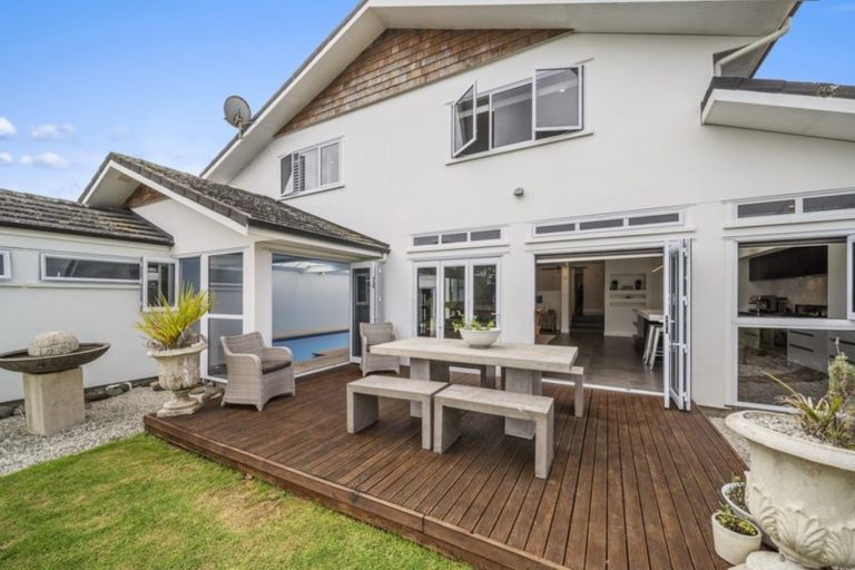 Photo of property in 36 Richmond Street, Fitzroy, New Plymouth, 4312