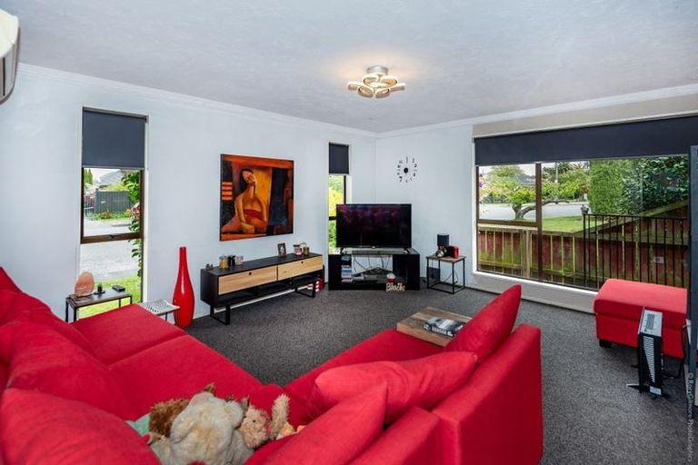 Photo of property in 2 Manuka Street, Mairehau, Christchurch, 8013