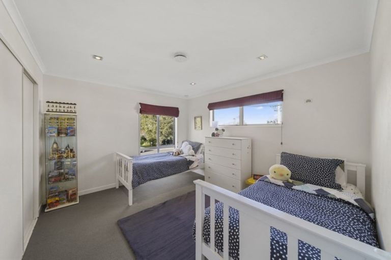 Photo of property in 67 Millen Avenue, Pakuranga, Auckland, 2010