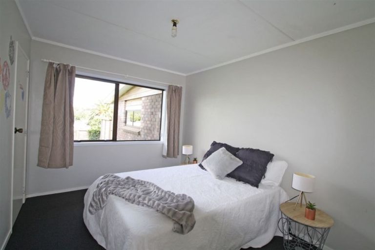 Photo of property in 18 Lantana Avenue, Bell Block, New Plymouth, 4312