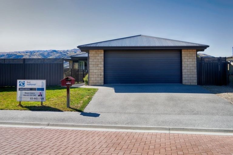 Photo of property in 5 Crabbe Place, Cromwell, 9310