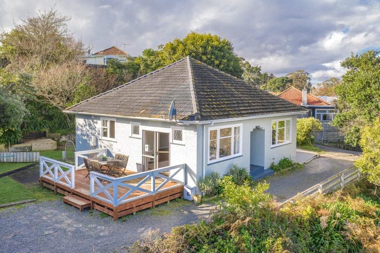 Photo of property in 48 Kent Road, Saint Johns Hill, Whanganui, 4501
