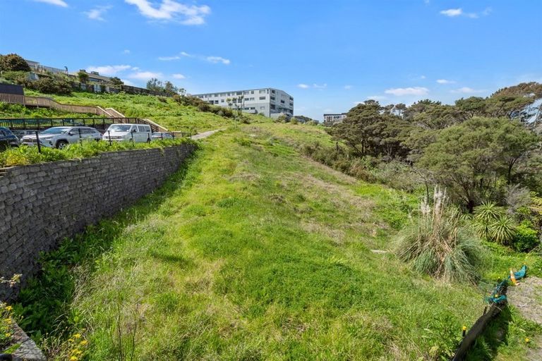 Photo of property in 10 Huka Road, Birkenhead, Auckland, 0626