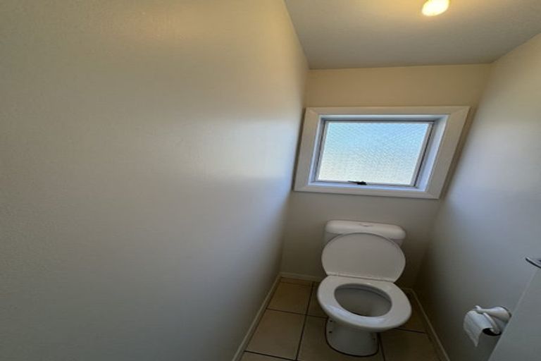 Photo of property in 172 Waimairi Road, Ilam, Christchurch, 8041