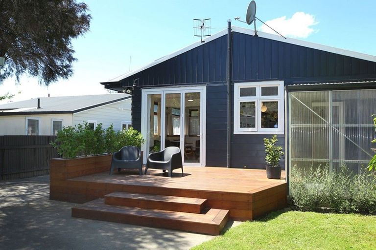 Photo of property in 407 Jervois Street, Mayfair, Hastings, 4122