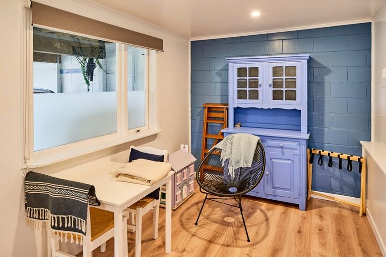 Photo of property in 337 Muritai Road, Eastbourne, Lower Hutt, 5013