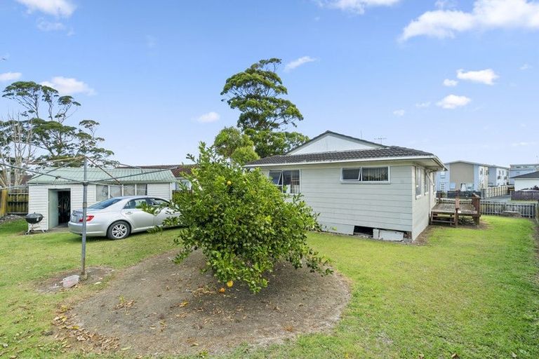 Photo of property in 12 Sealord Place, Manurewa, Auckland, 2102