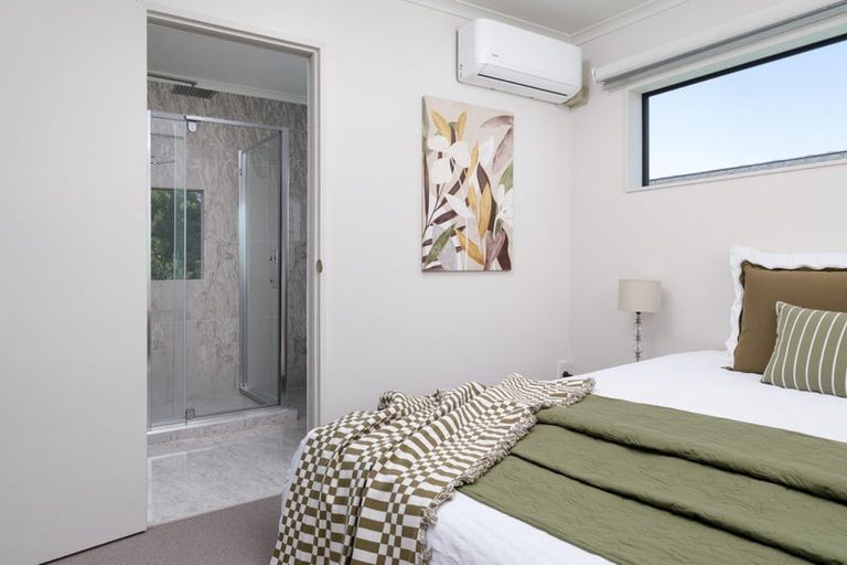 Photo of property in 5a James Laurie Street, Henderson, Auckland, 0612