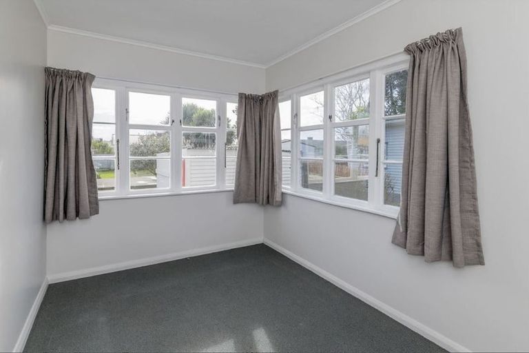 Photo of property in 55 Aotaki Street, Otaki, 5512