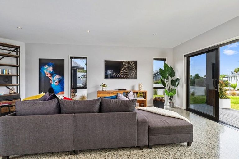 Photo of property in 6 Paulene Anne Place, Mangawhai Heads, Mangawhai, 0505