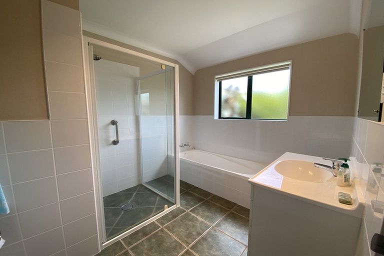 Photo of property in 4 Workman Way, Onerahi, Whangarei, 0110