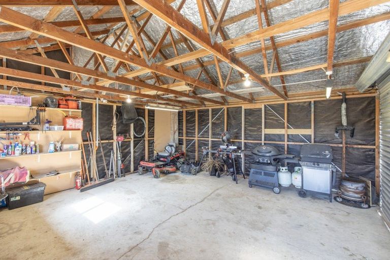 Photo of property in 14 Centre Road, Matamau, Dannevirke, 4977