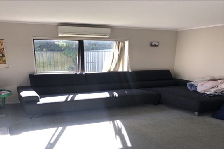 Photo of property in 15b Whitford Avenue, Mount Wellington, Auckland, 1060