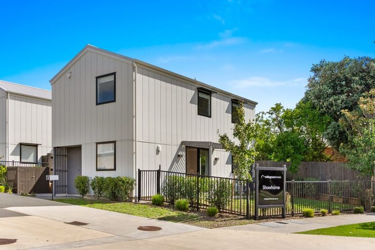 Photo of property in 1 Ara Reti, Mangere, Auckland, 2022