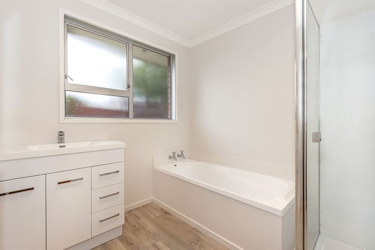 Photo of property in 27a Doreen Street, Aranui, Christchurch, 8061