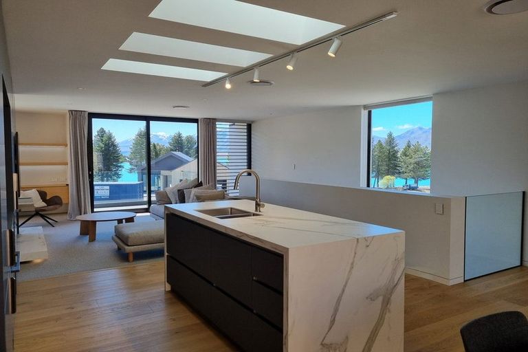 Photo of property in 18 Station Bay Rise, Lake Tekapo, 7999